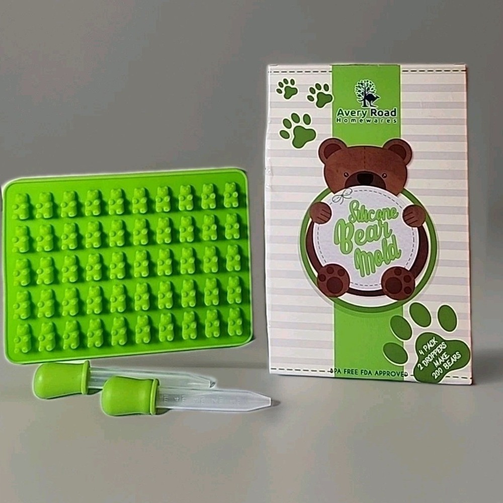 NEW Avery Rd Silicone 200-Pc Gummy Bear & Chocolate Candy Molds Kit 4-Trays‎ NIB